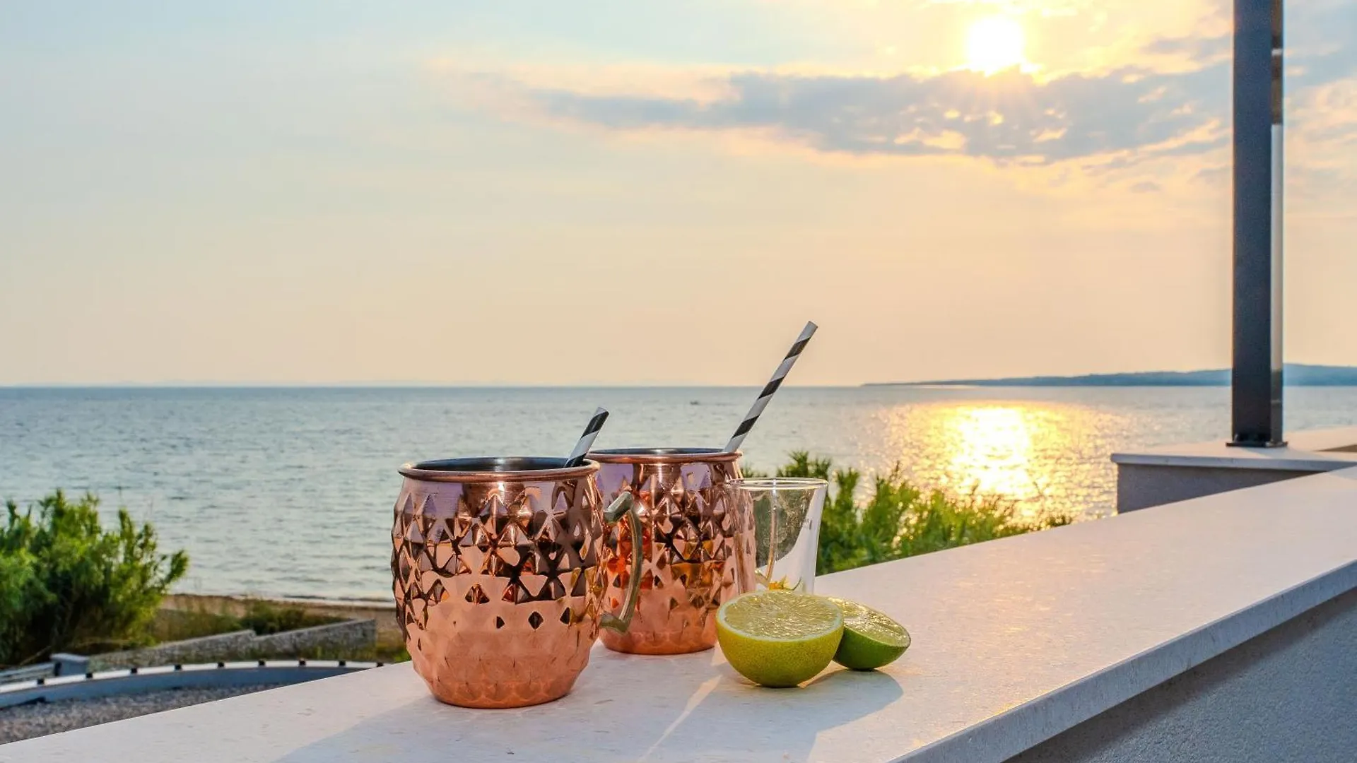 Beachfront Villa Azzurro With Seaview Privlaka